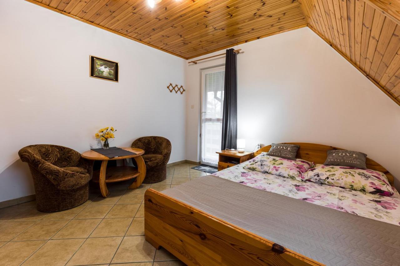 Wypoczynek U Piotra Villa Susiec Exterior photo